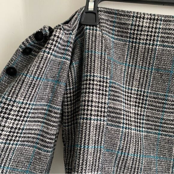 STORETS GRAY TWEED TOP - Picture 6 of 12